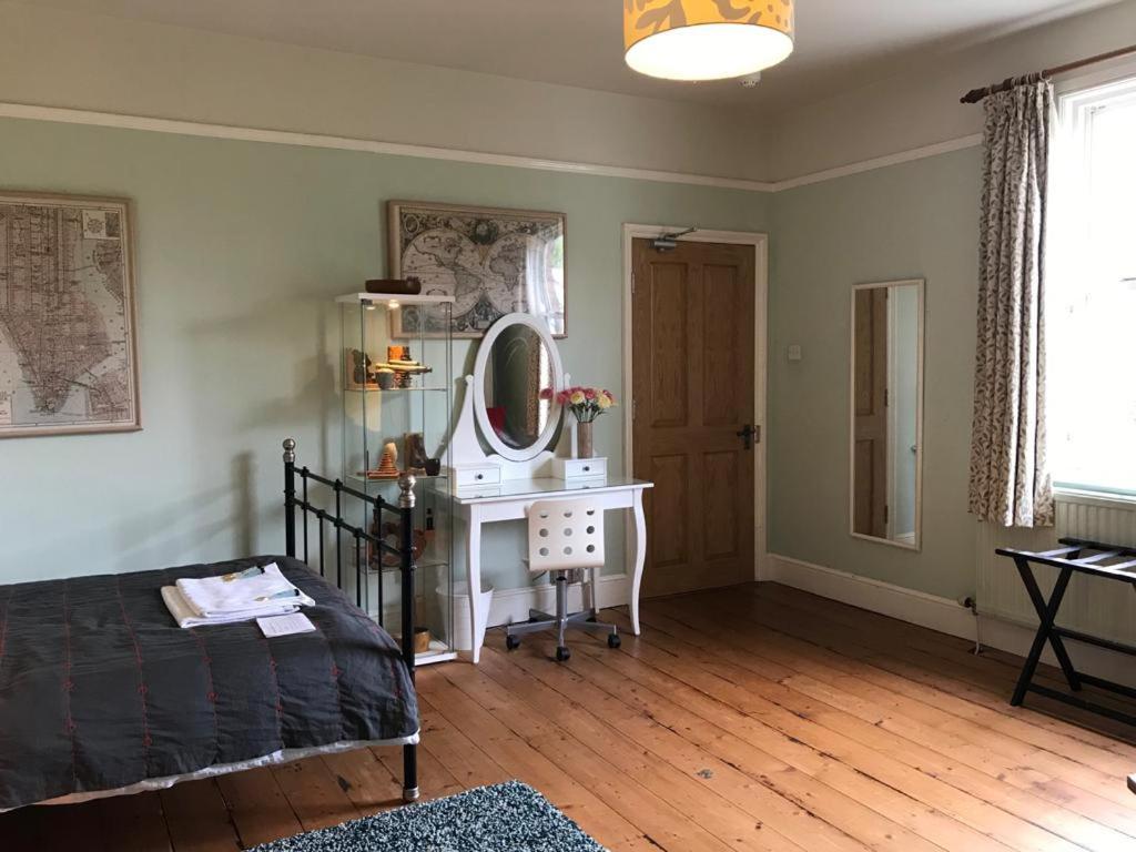 The Hollies Bed & Breakfast South Kilworth Dış mekan fotoğraf