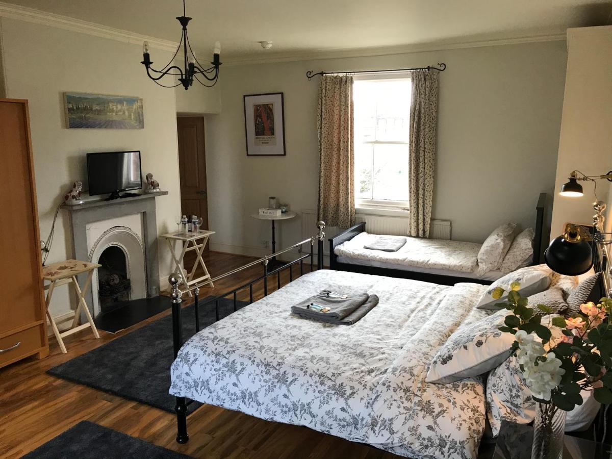 The Hollies Bed & Breakfast South Kilworth Dış mekan fotoğraf